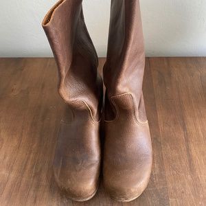 Sanita Women's Clog Boots Size 37/6